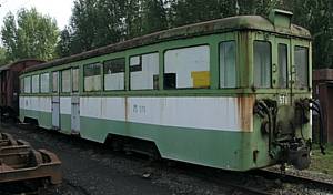 579