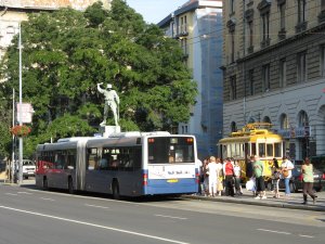 SZVV 6, FJX-208 b9