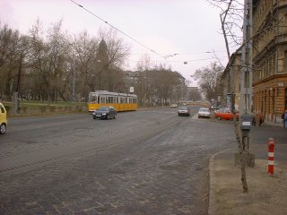v2A Haller utca