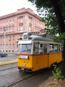 3326v19