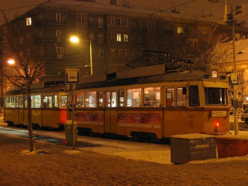 3867 v41 Batthyány
tér 3867 v41 Batthyány tér