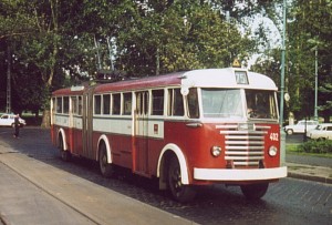 402